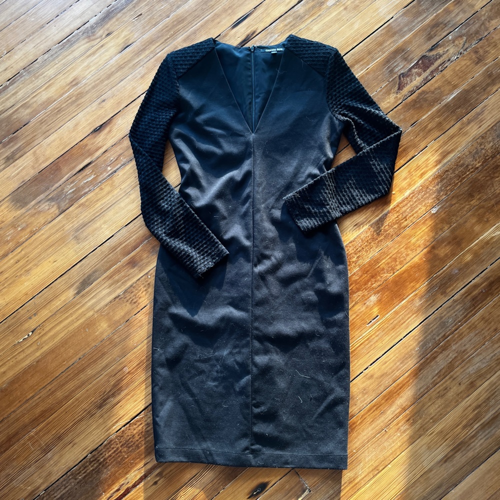 Black Gianni Bini 3/4 Sleeve Midi Dress (Small)